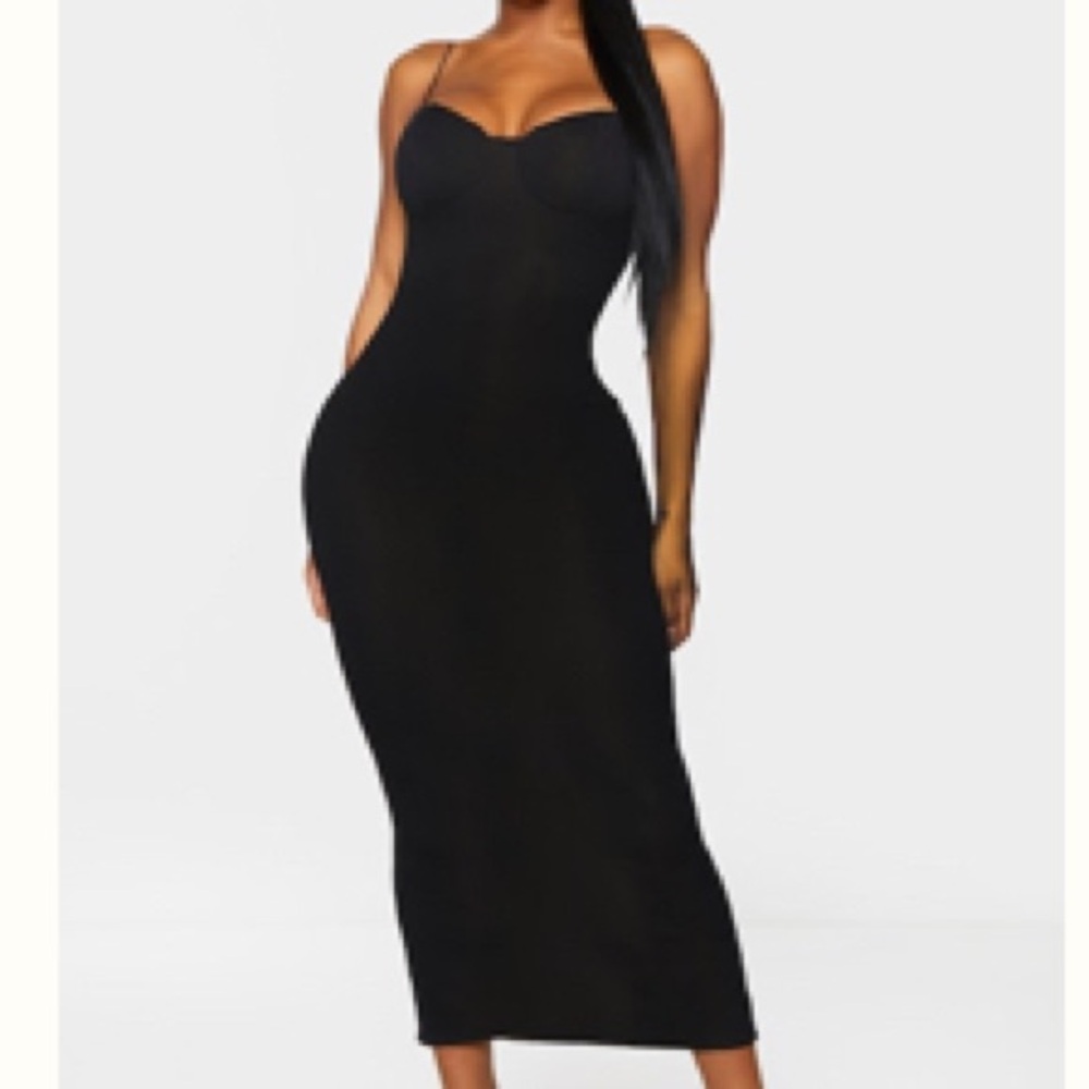 PrettyLittleThing Black Maxi Dress